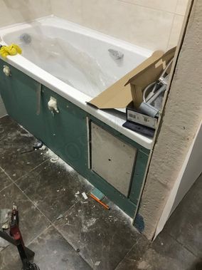 Люк под плитку Нажимной Секрет-Лайт 200*750 Люк под плитку Нажимной Секрет-Лайт 200*750